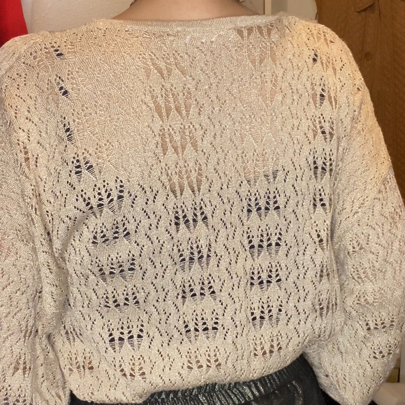Woman’s frilled openwork sweater / blouse - Picture 3 of 4